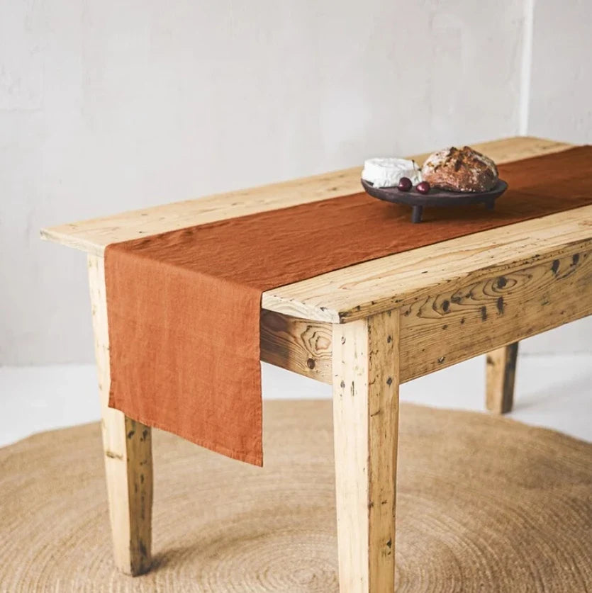 Chemin de table moderne en lin lavé, plusieurs couleurs - Univers De La Table