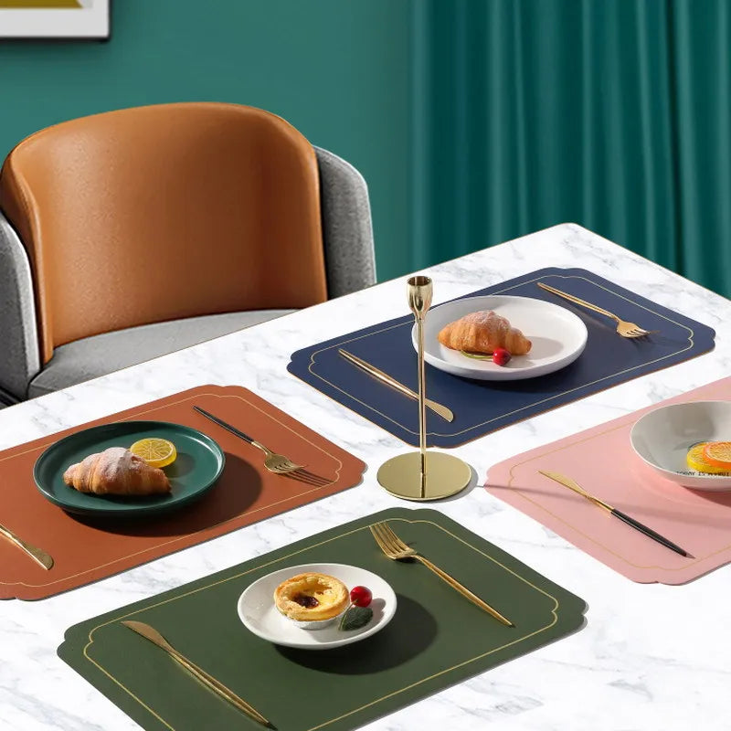 Set de table antidérapant noir en simili cuir PVC - Univers De La Table