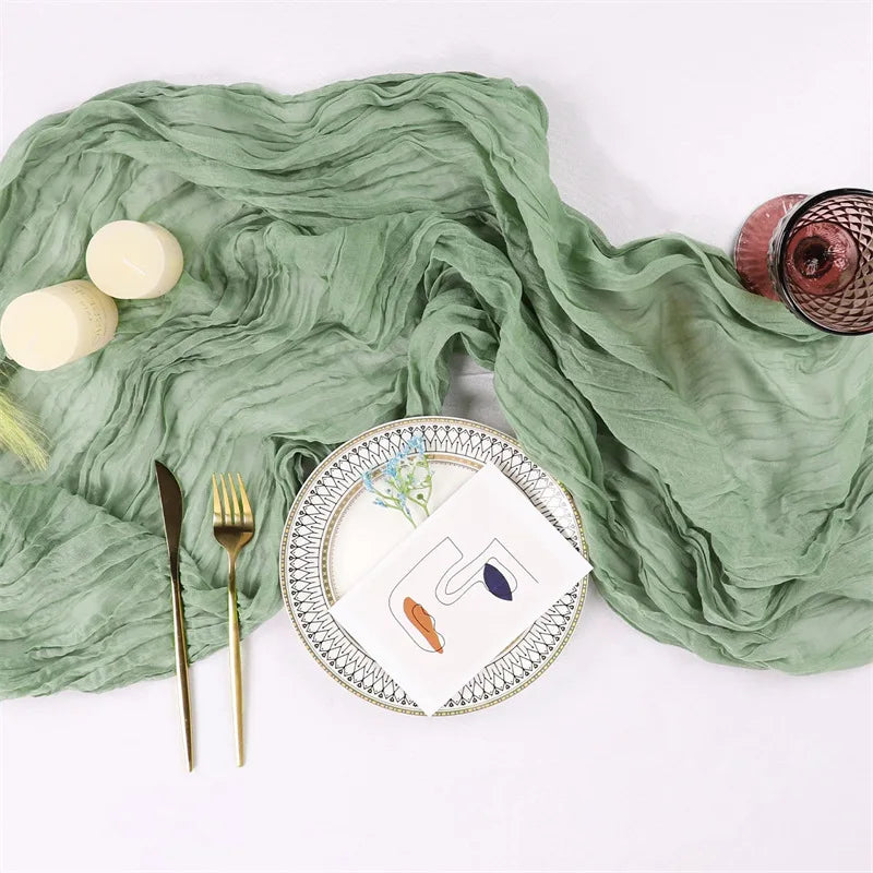 Chemin de table vintage en étamine vert sauge - Univers De La Table